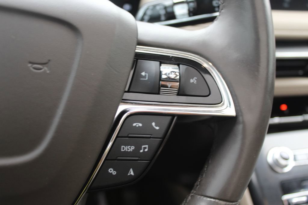 Used 2023 Lincoln Nautilus Reserve w/ Equipment Group 201A AWD/4WD image 11
