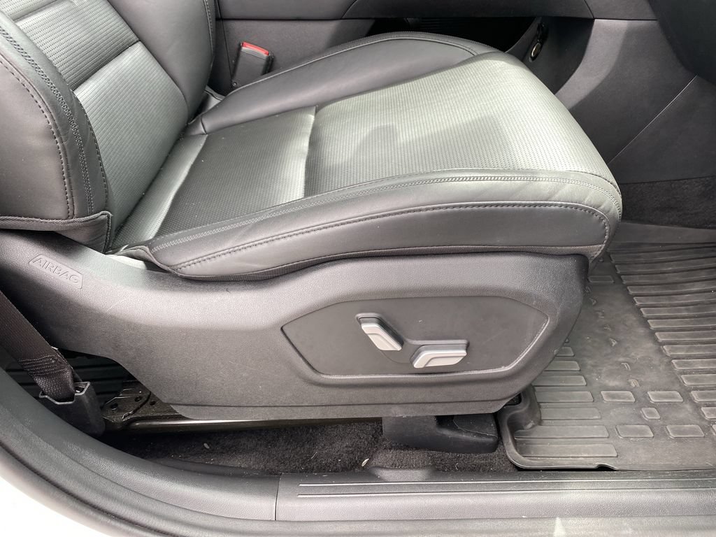 Used 2024 Hyundai Santa Fe Calligraphy FWD image 37