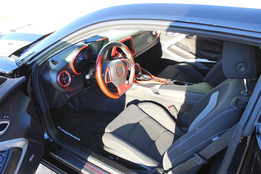 Used 2023 Chevrolet Camaro LT w/ RS Package image 6