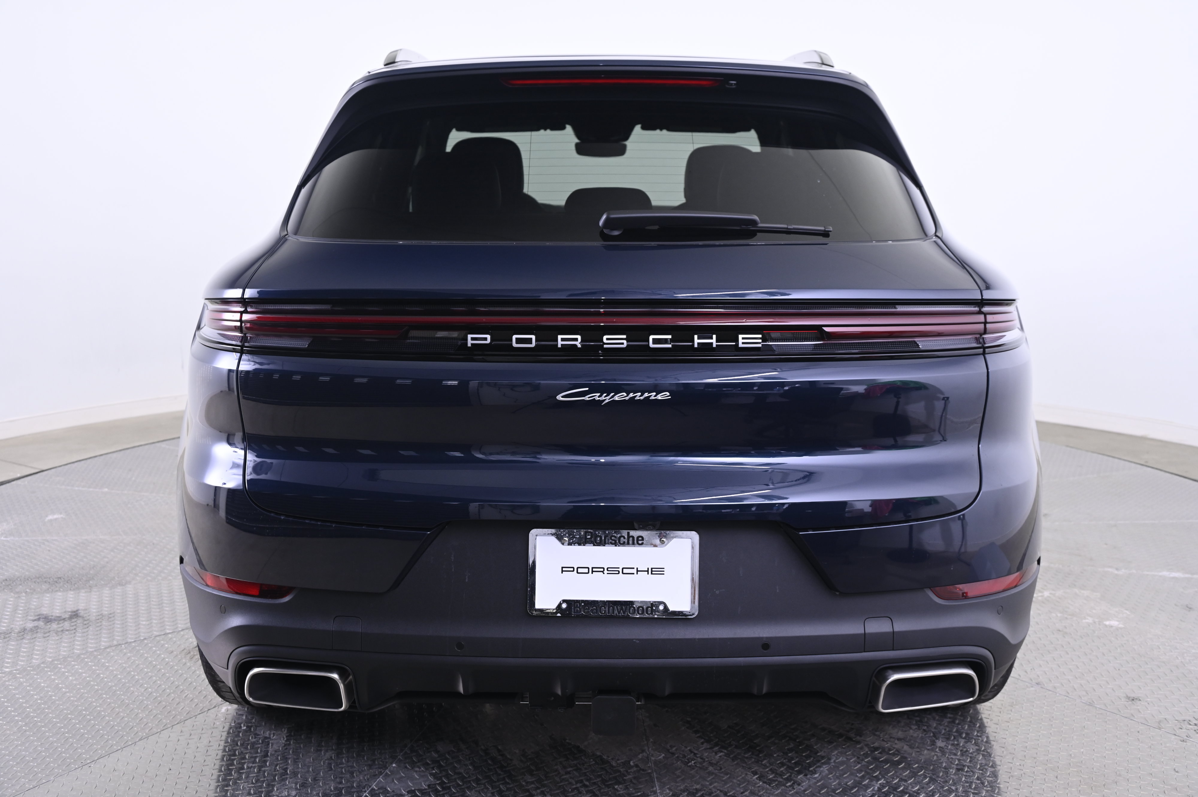 Certified 2026 Porsche Cayenne AWD/4WD image 6