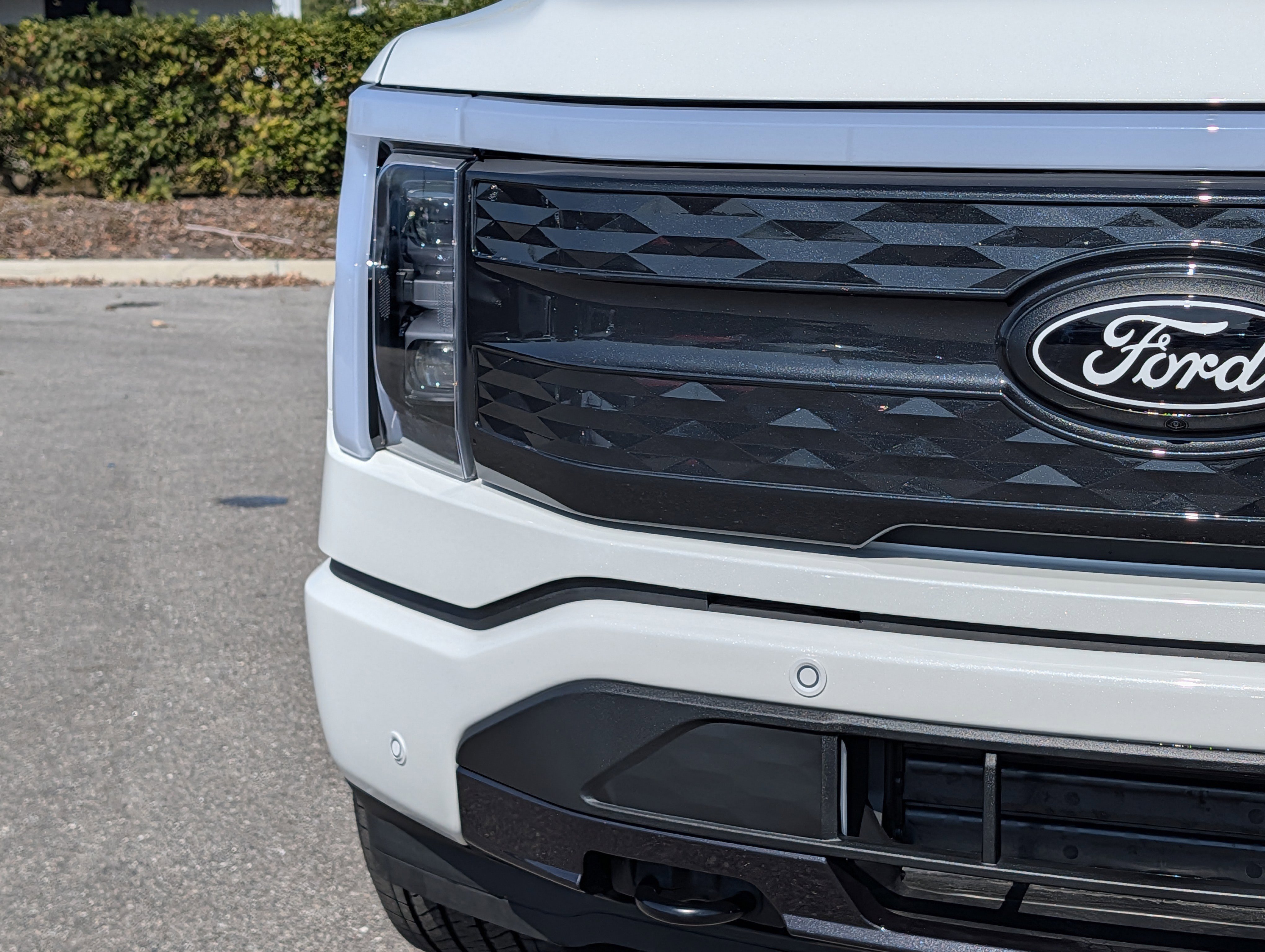 New 2025 Ford F150 Lightning Platinum w/ Dark Elements Package image 10