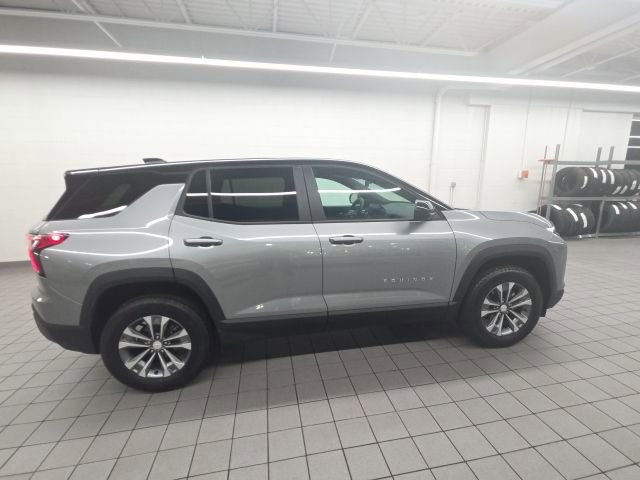 New 2025 Chevrolet Equinox LT w/ Safety and Technology Package image 3