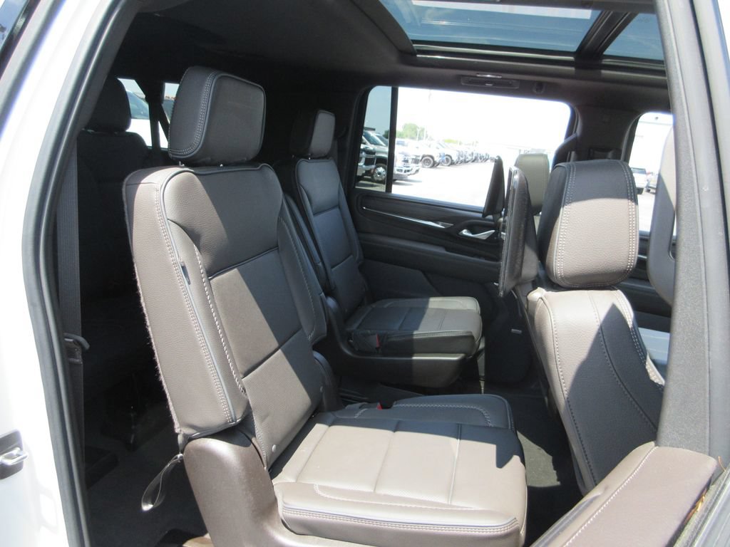 Certified 2024 GMC Yukon XL Denali w/ Max Trailering Package AWD/4WD image 29