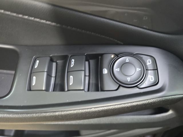 Used 2023 Chevrolet Traverse LT image 31