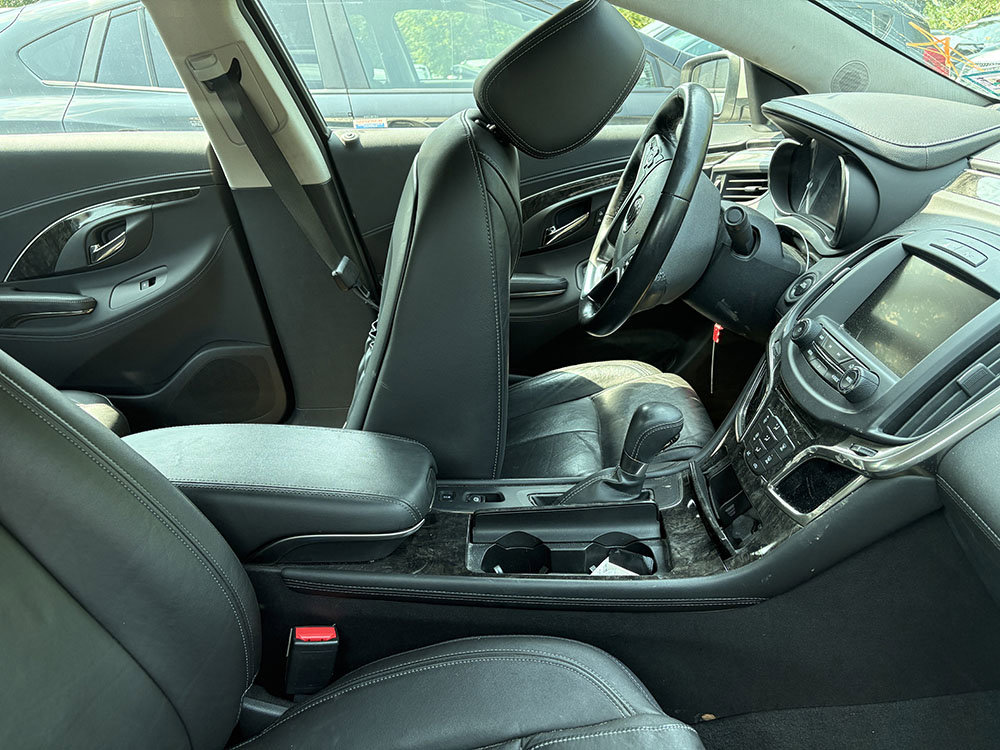 Used 2015 Buick LaCrosse Leather image 5