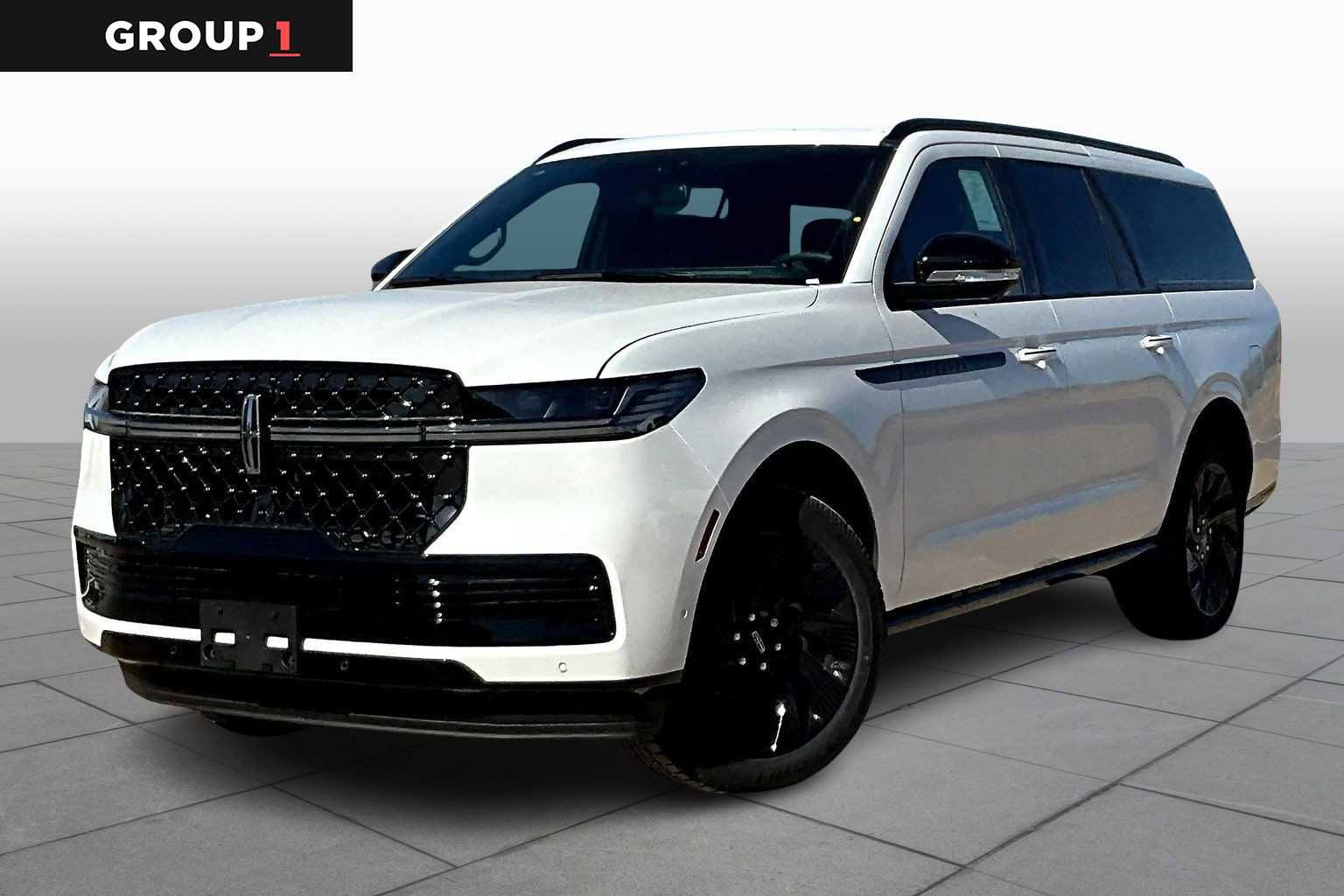 New 2025 Lincoln Navigator L Reserve w/ Jet Appearance Package image 1