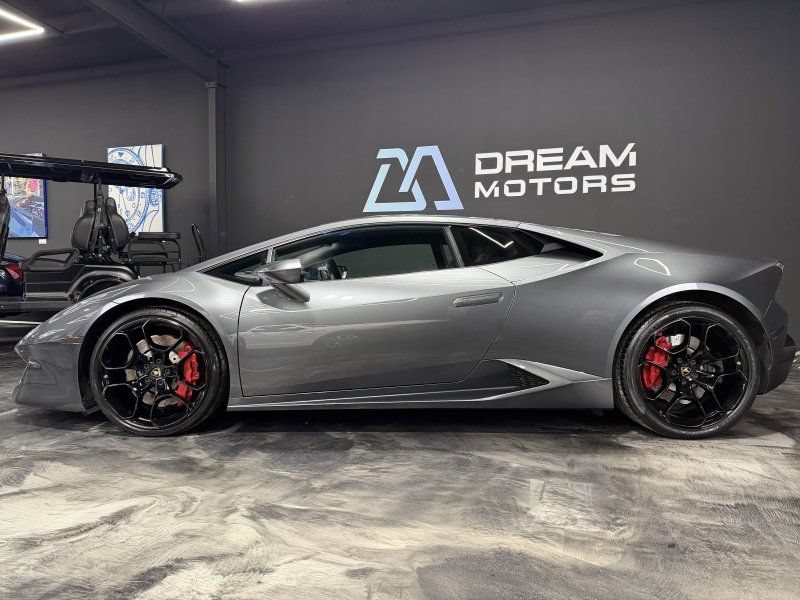 Used 2018 Lamborghini Huracan LP 580-2 RWD image 8
