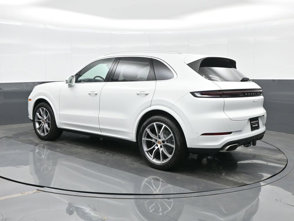 New 2026 Porsche Cayenne image 3