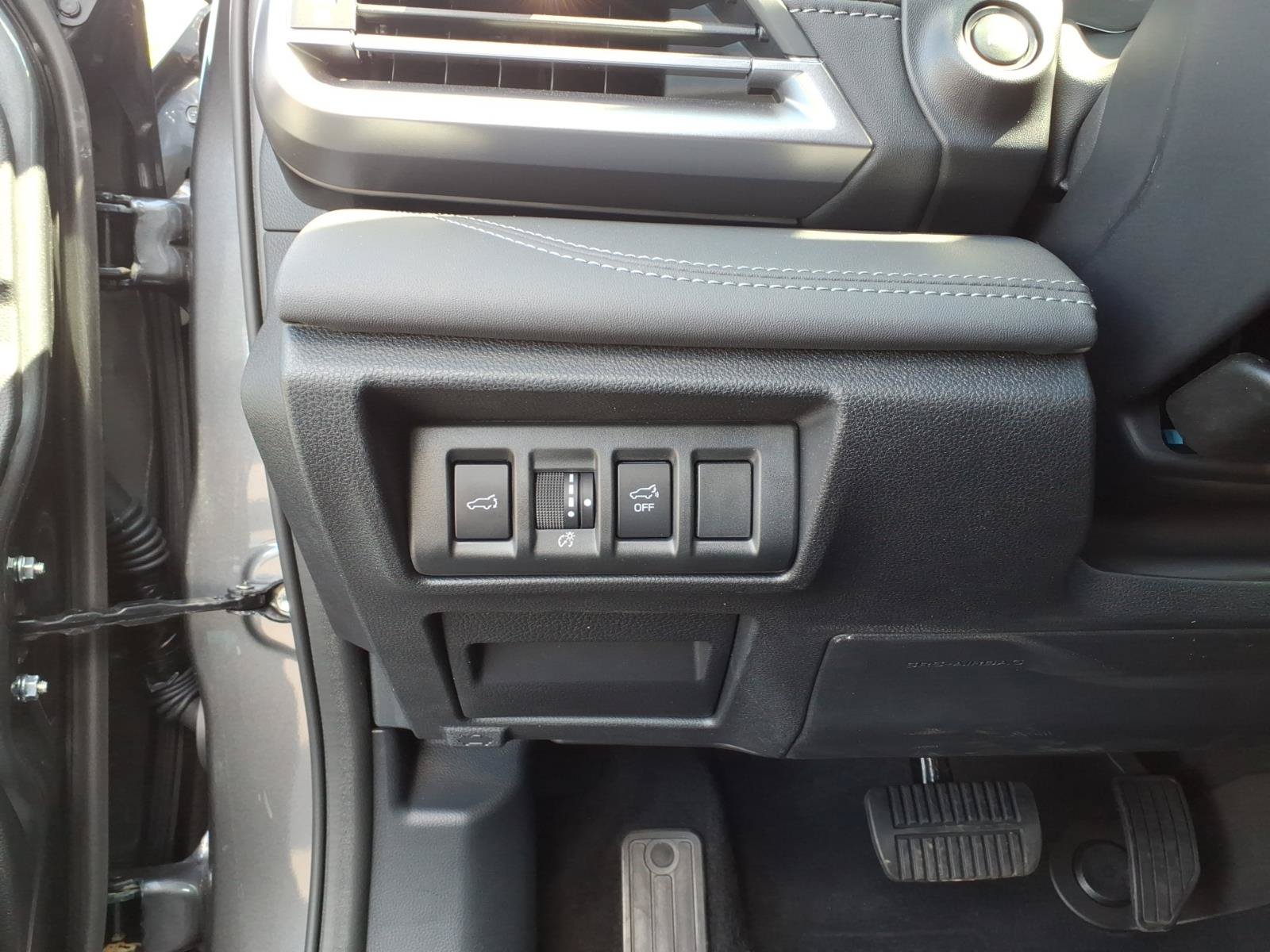 Used 2024 Subaru Outback Touring w/ Popular Package #2 AWD/4WD image 15