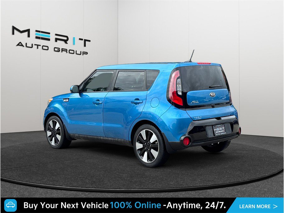 Used 2016 Kia Soul + w/ Designer's Package FWD image 7