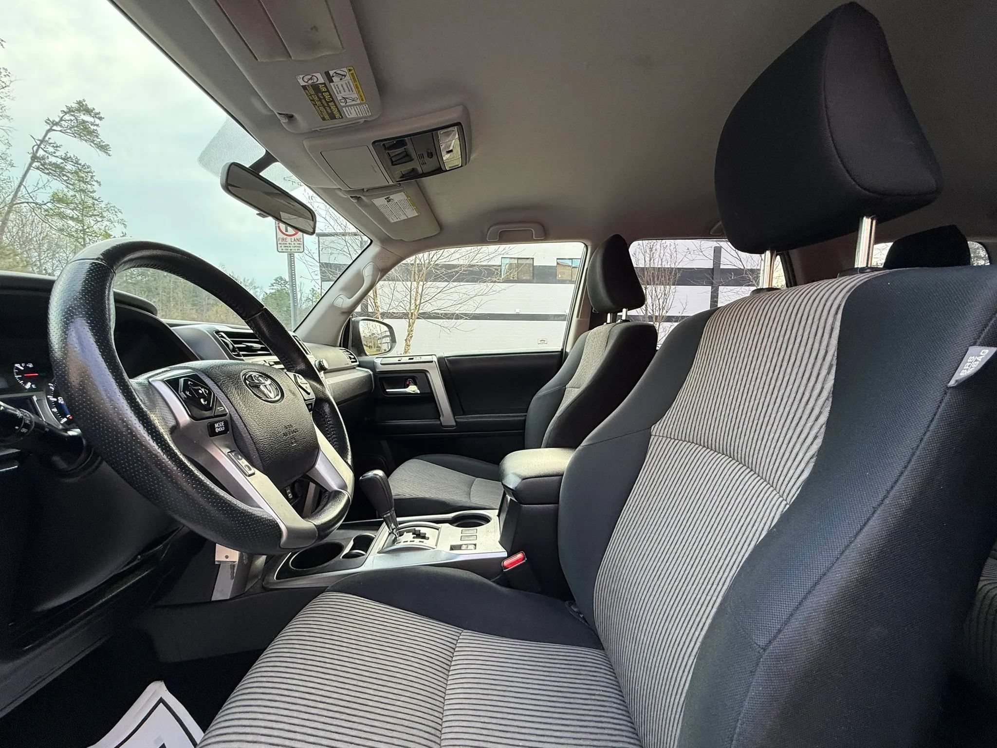 Used 2015 Toyota 4Runner SR5 RWD image 14
