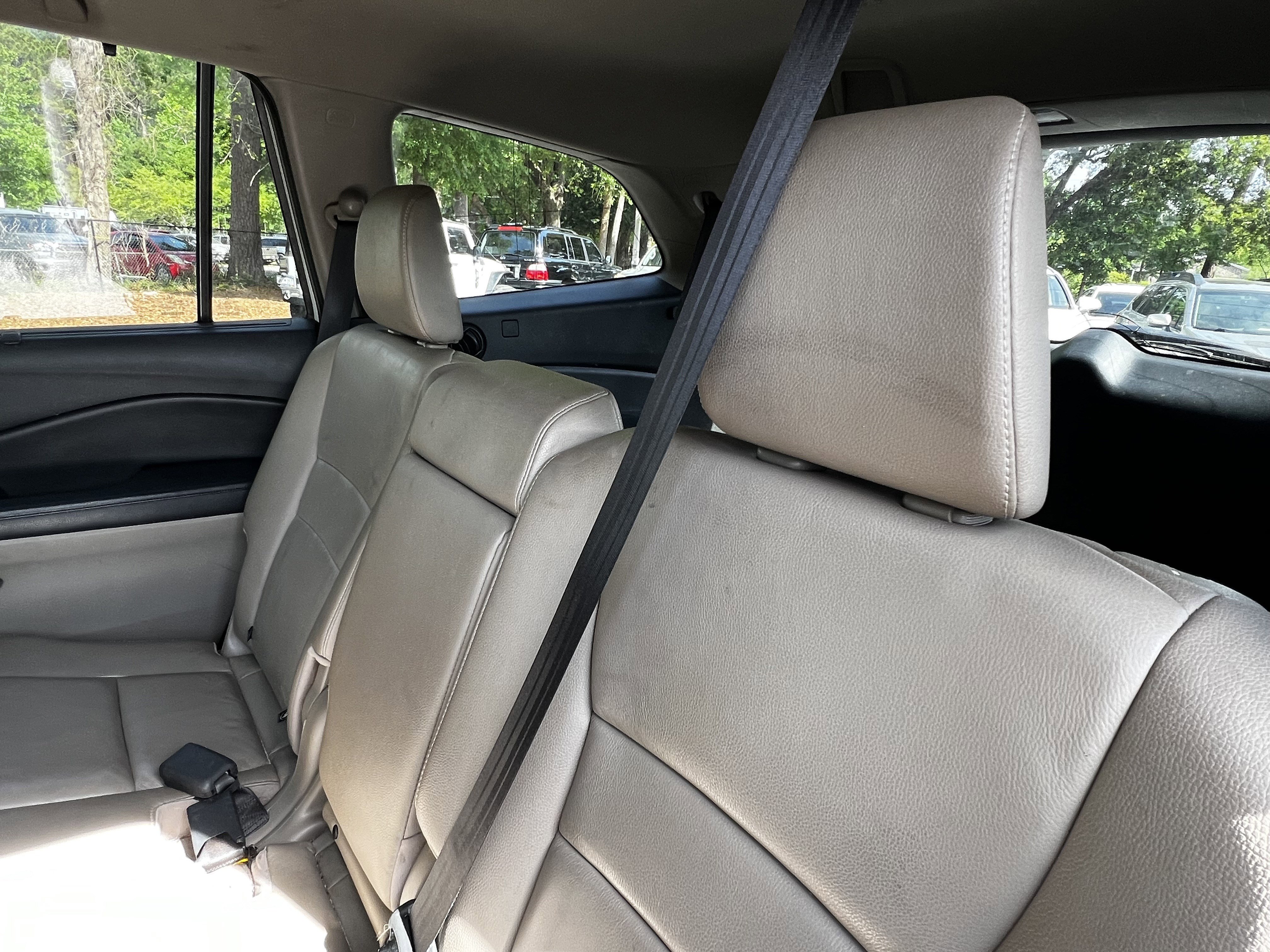 Used 2016 Honda Pilot EX-L image 32