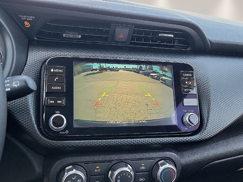 Used 2023 Nissan Kicks SV FWD image 15