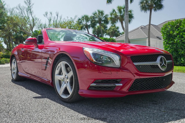 Used 2013 Mercedes-Benz SL 550 image 12