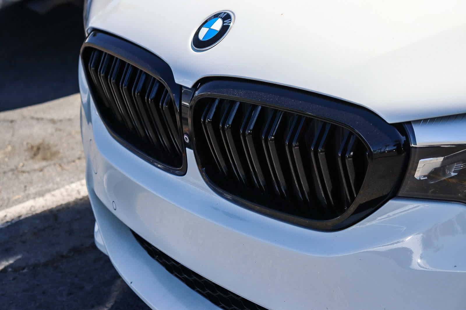 Used 2017 BMW 530i RWD image 3