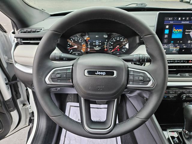 Used 2024 Jeep Compass Limited AWD/4WD image 25