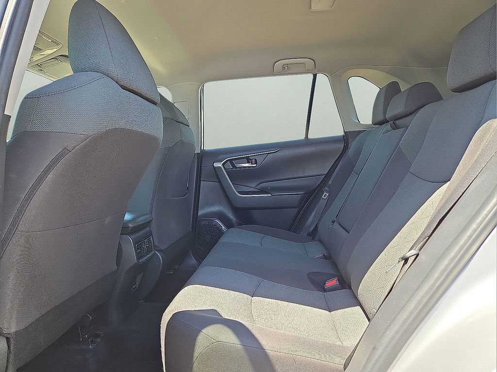 Used 2023 Toyota RAV4 XLE image 16