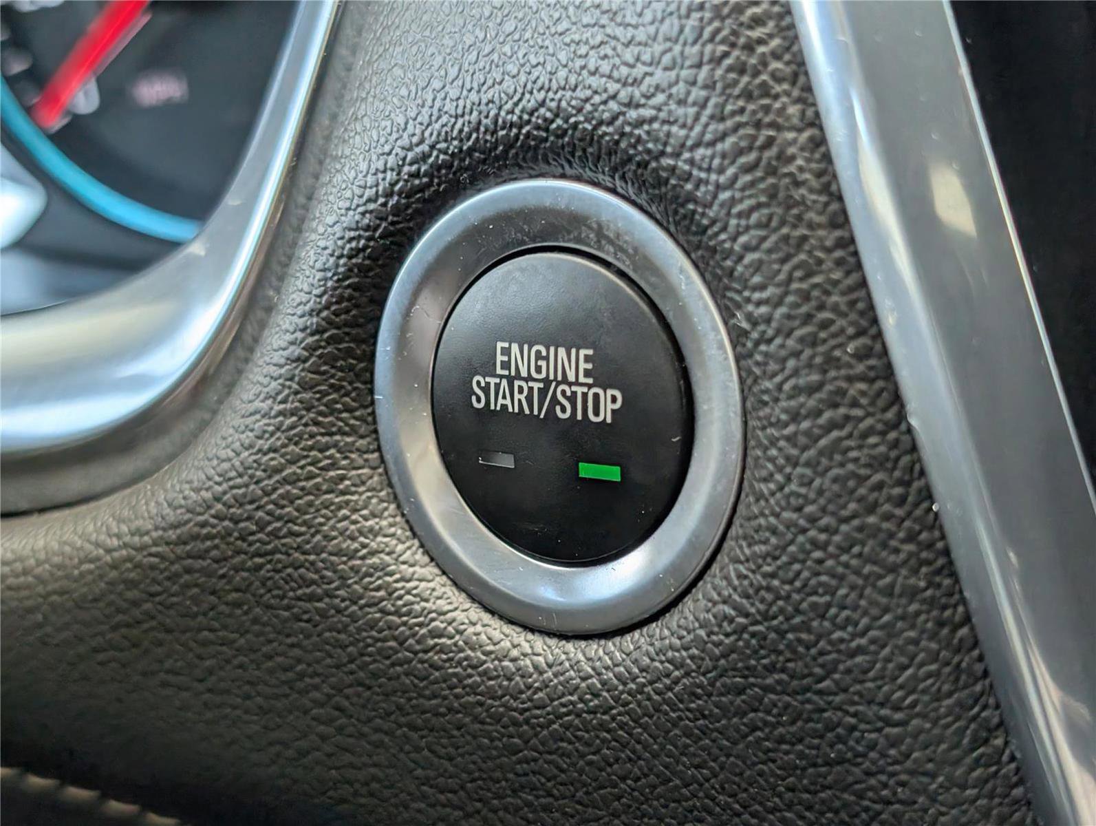 Used 2022 Chevrolet Traverse LT w/ LPO, Floor Liner Package image 27