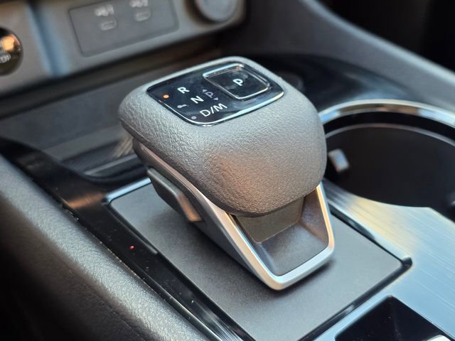 Used 2024 Nissan Rogue SV image 30