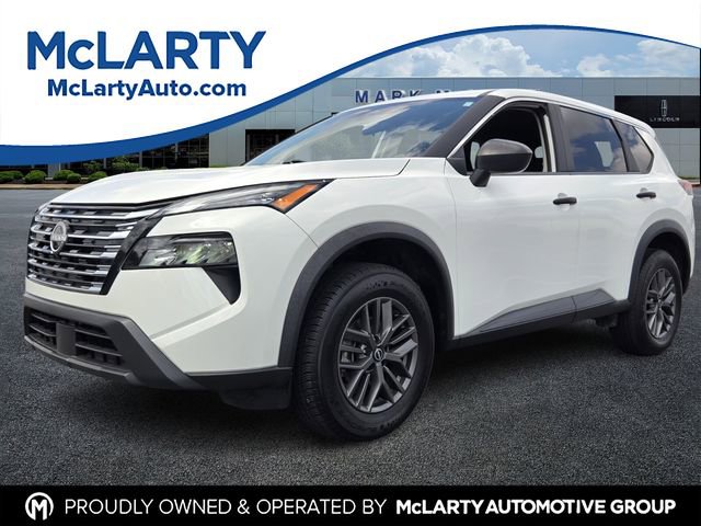 Used 2024 Nissan Rogue S image 1