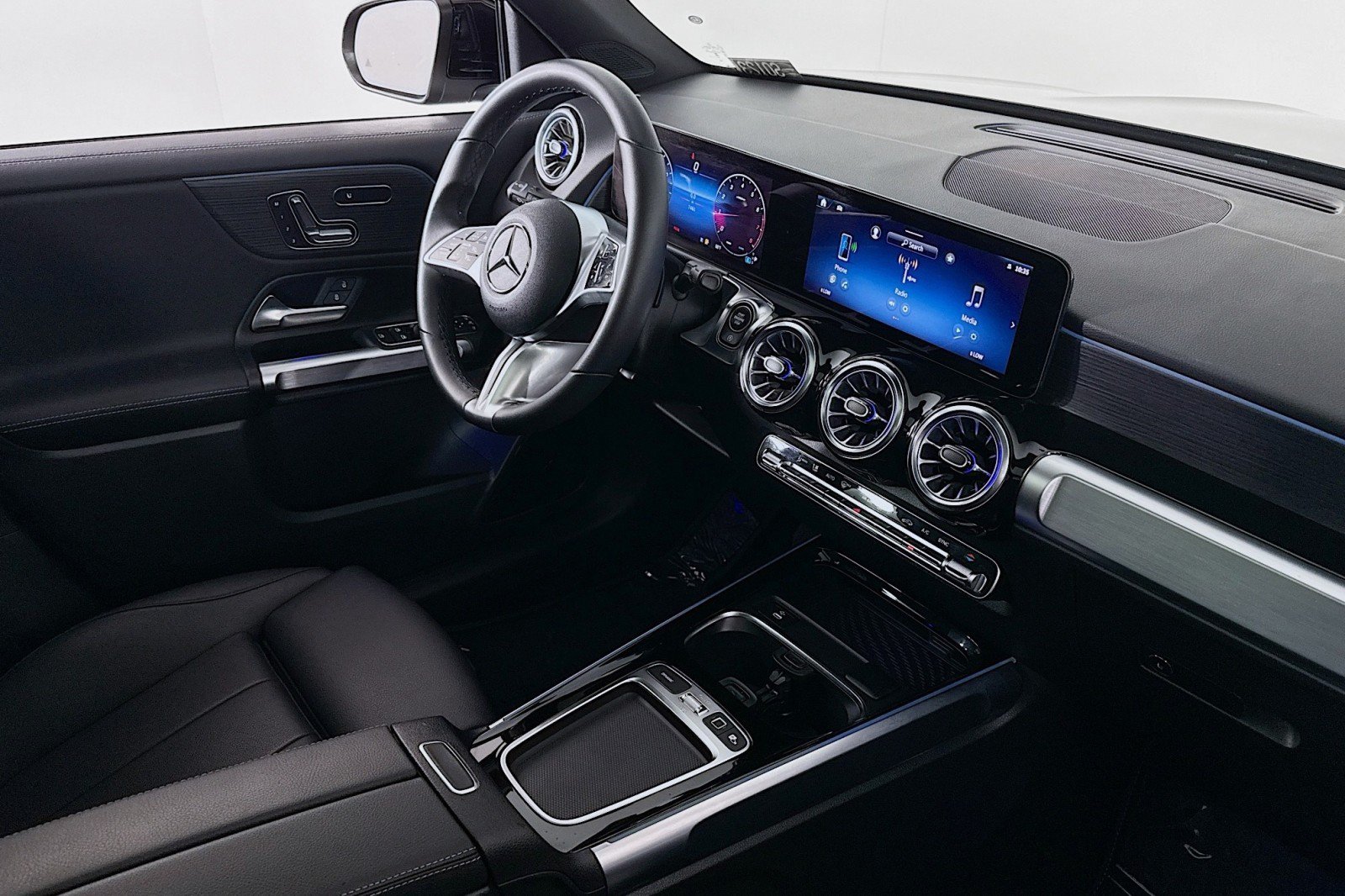 Certified 2026 Mercedes-Benz GLB 250 image 17