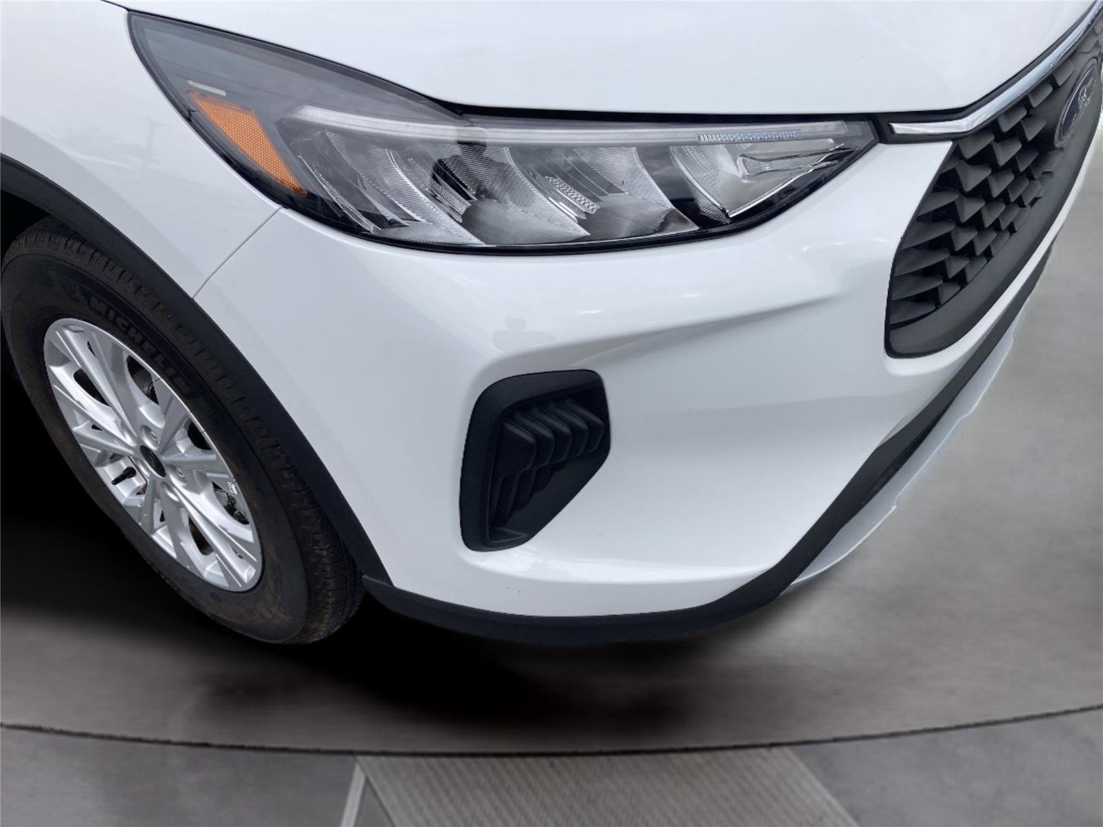 Used 2025 Ford Escape Active image 34