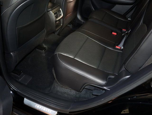Used 2024 INFINITI QX50 Luxe AWD/4WD image 27
