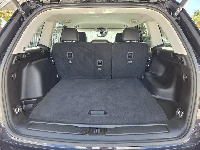 Used 2024 Jeep Grand Cherokee Limited RWD image 9