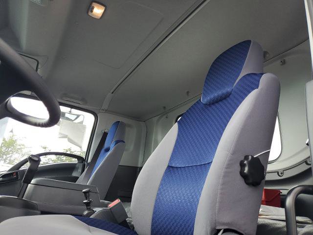 New 2024 Chevrolet Low Cab Forward 7500XD RWD image 14