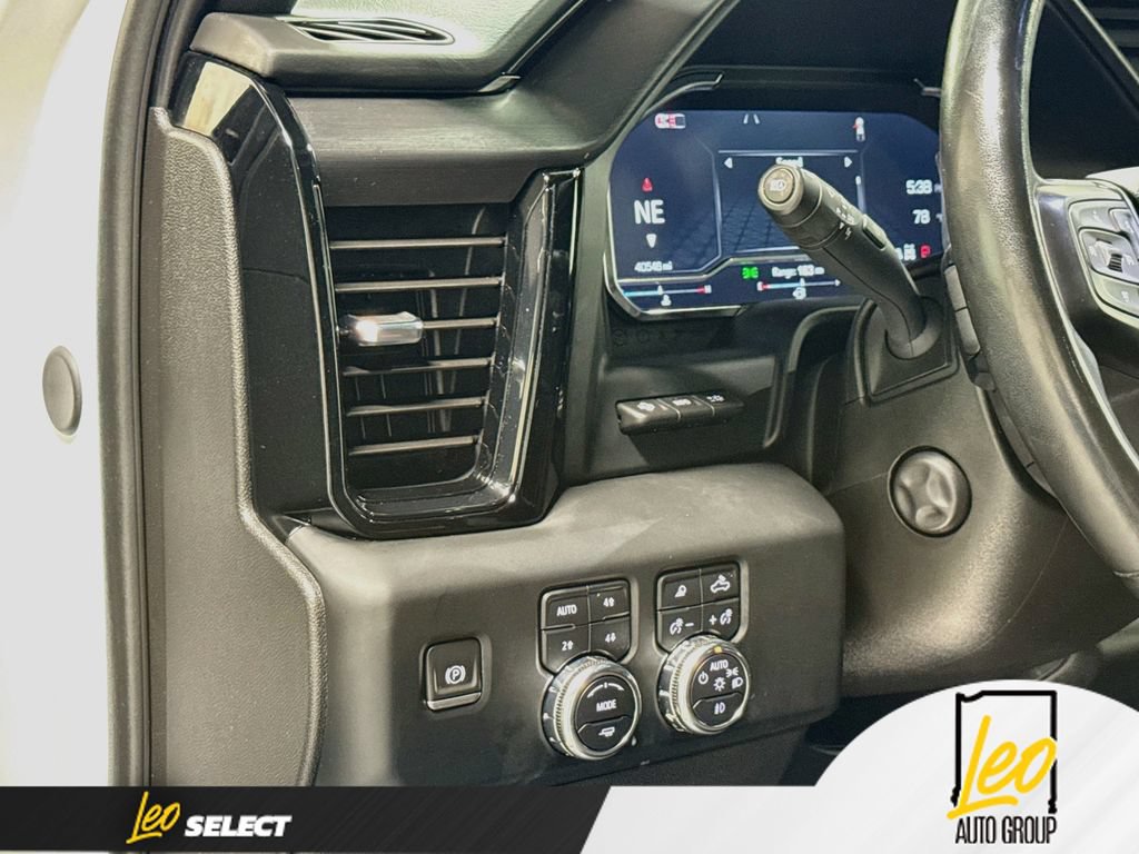 Used 2024 GMC Sierra 1500 AT4 w/ Technology Package AWD/4WD image 13