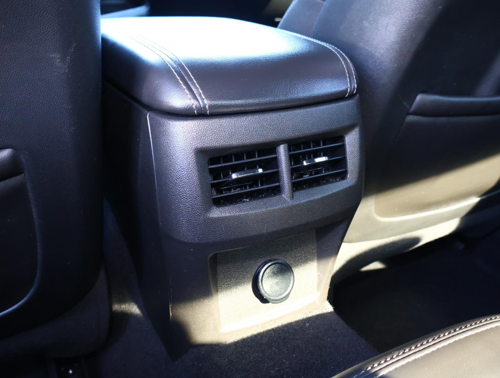 Used 2025 Cadillac CT4 Premium Luxury image 13