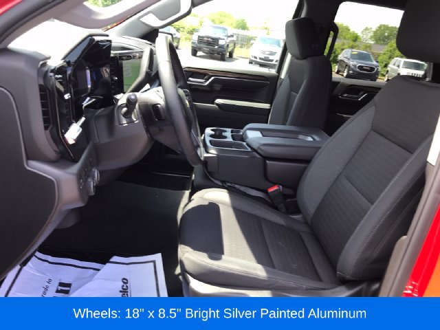 Certified 2024 Chevrolet Silverado 1500 LT AWD/4WD image 15