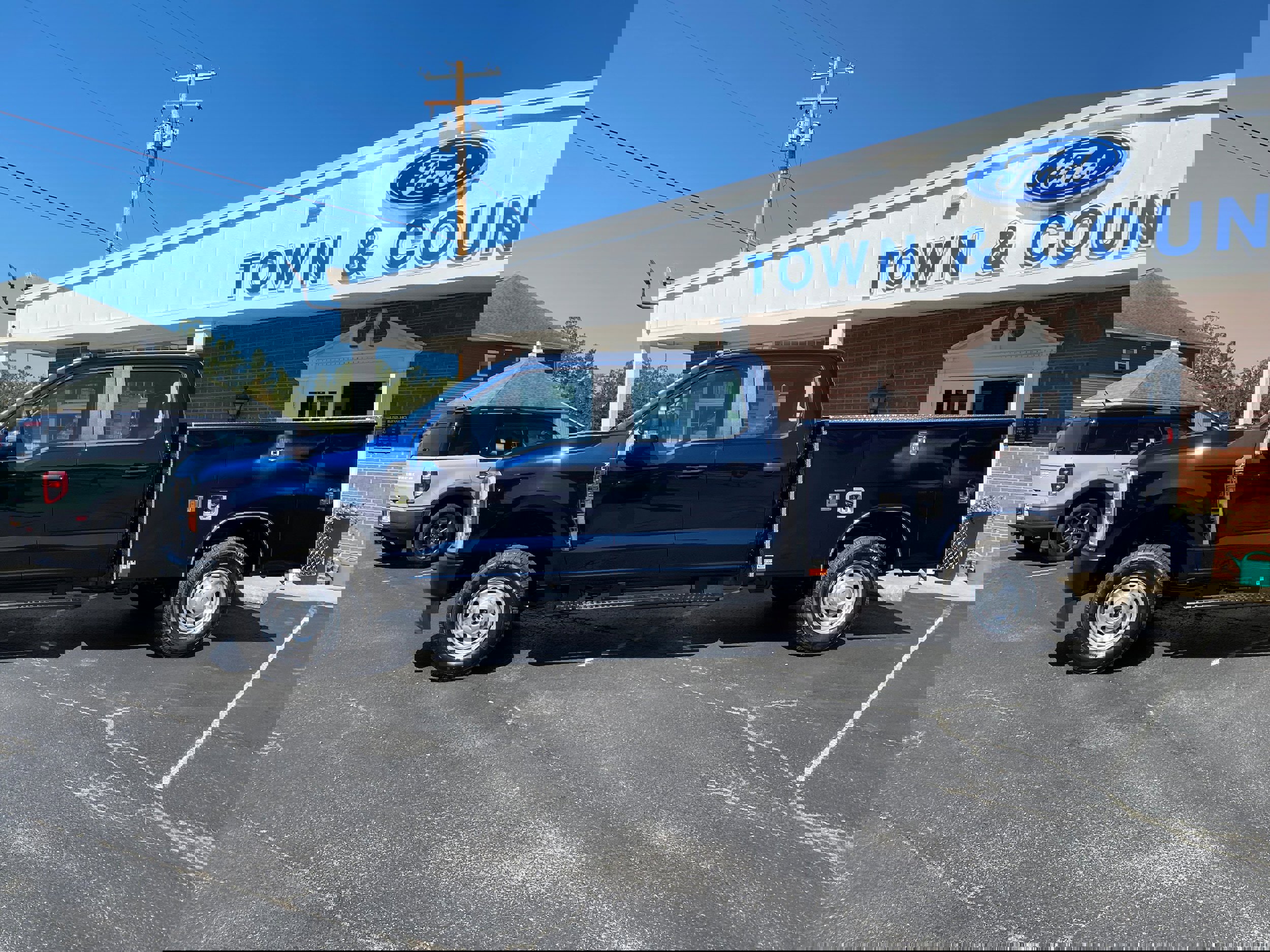 New 2025 Ford F250 Lariat w/ Snow Plow/Camper Package image 5