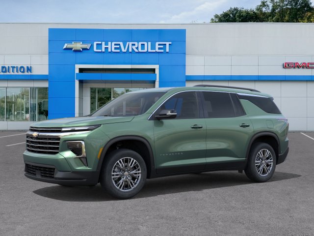 New 2027 Chevrolet Traverse LT AWD/4WD image 2