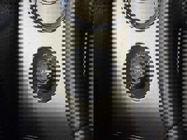 Used 2016 Ford Expedition EL XLT image 21