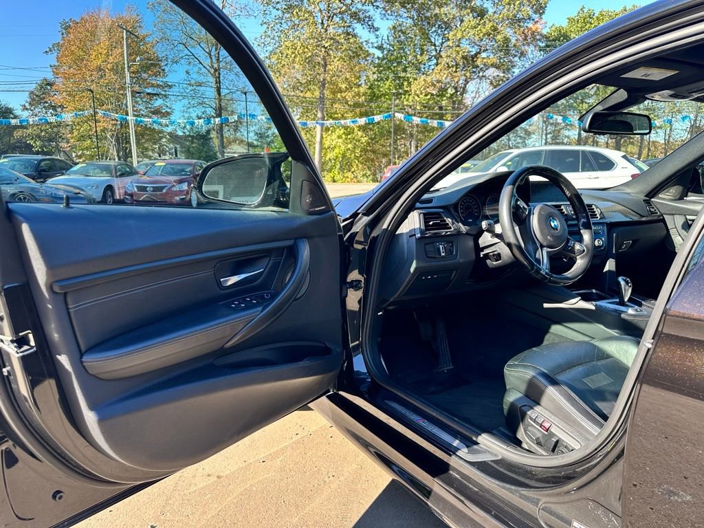 Used 2015 BMW M3 image 25