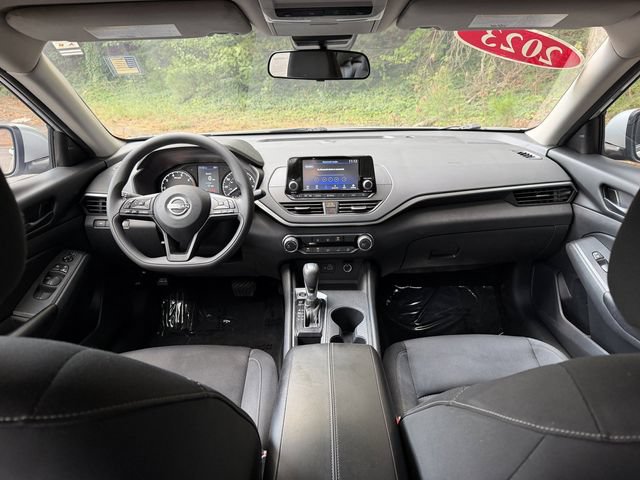 Used 2023 Nissan Altima 2.5 S FWD image 20