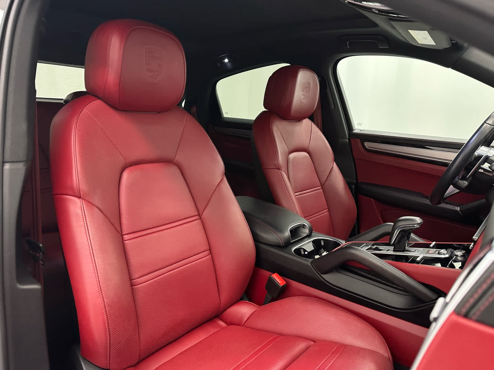 Used 2020 Porsche Cayenne S AWD/4WD image 19