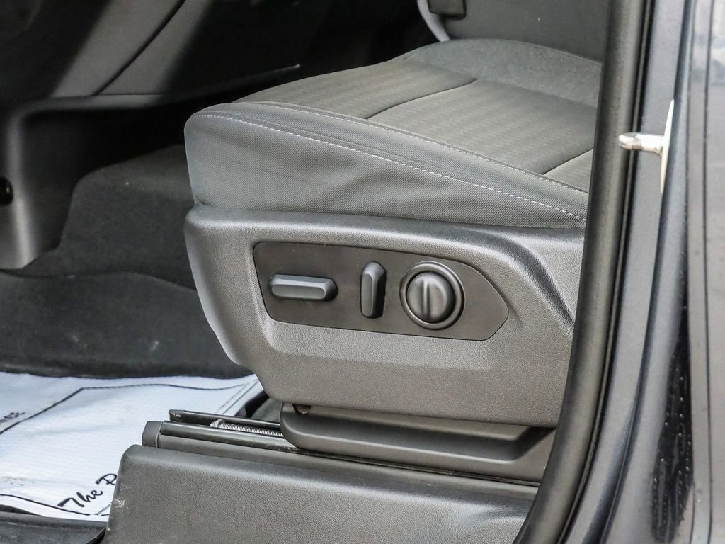 Used 2021 Chevrolet Silverado 1500 LT w/ Texas Edition Plus image 28