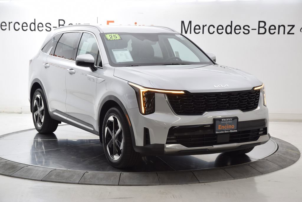 Used 2025 Kia Sorento EX image 7