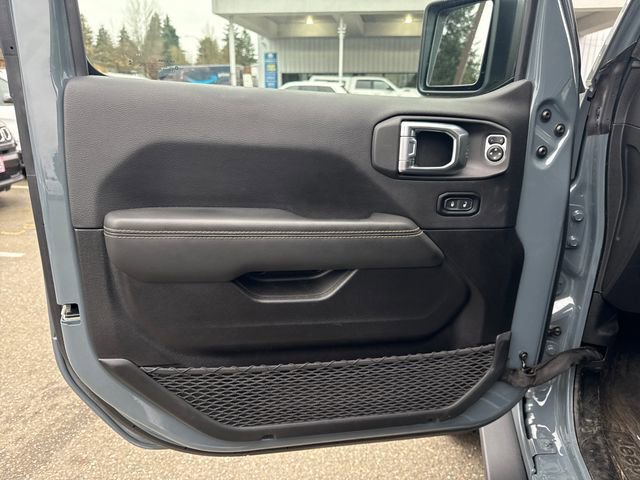Used 2024 Jeep Wrangler Unlimited Rubicon 392 image 17