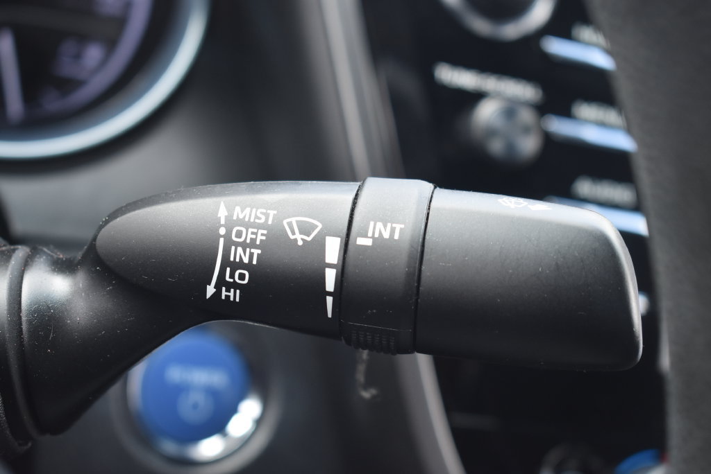 Used 2020 Toyota Camry LE FWD image 23