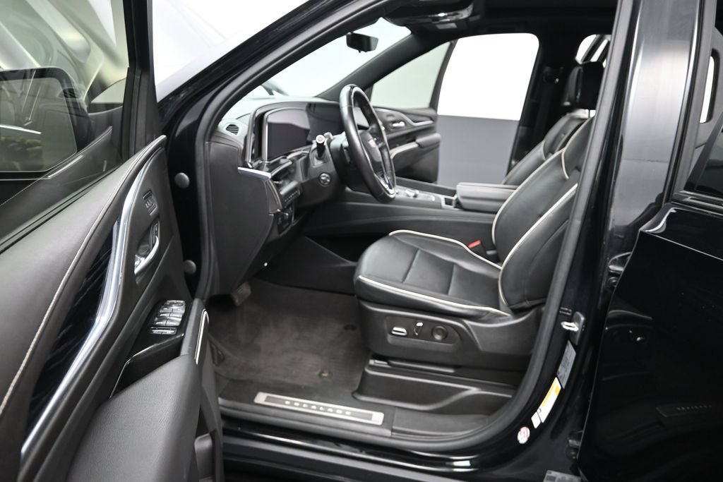 Certified 2022 Cadillac Escalade Sport w/ Touring Package AWD/4WD image 14