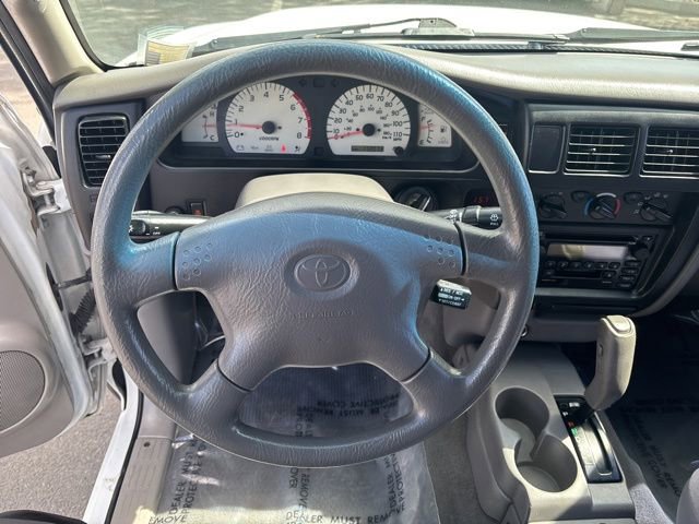 Used 2004 Toyota Tacoma PreRunner image 17