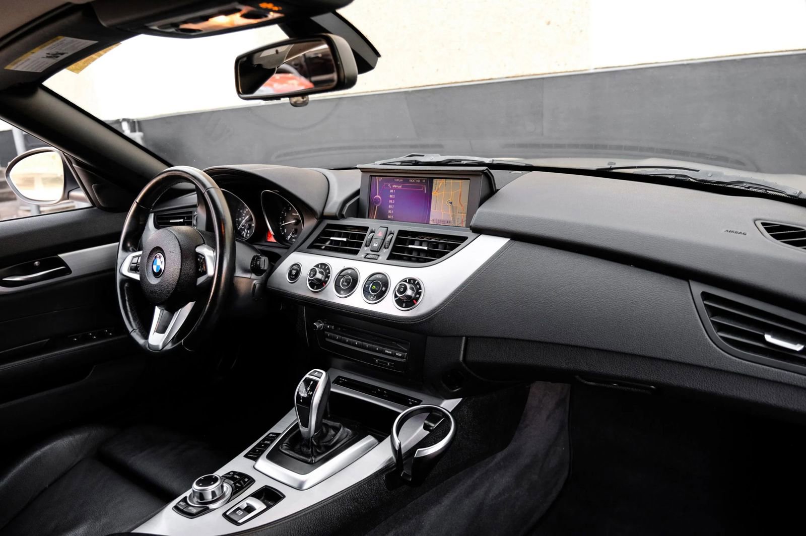 Used 2012 BMW Z4 sDrive28i image 17