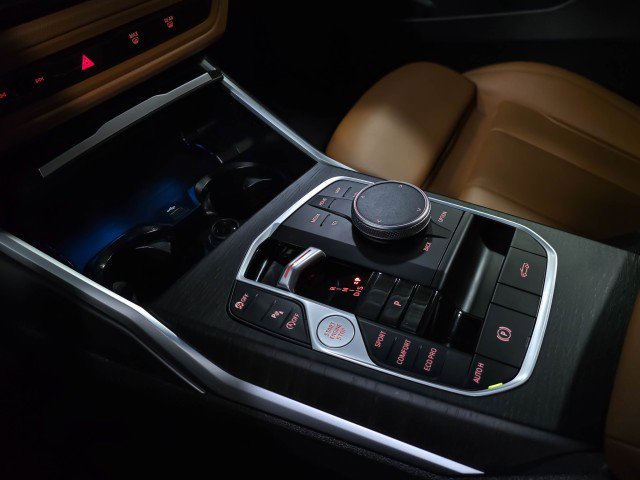 Used 2024 BMW 430i xDrive Convertible w/ Convenience Package image 25