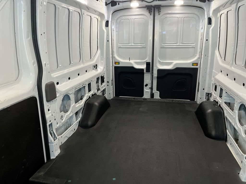 Used 2024 Ford Transit 250 148 Medium Roof Extended AWD image 23