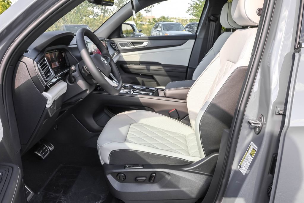 New 2026 Volkswagen Atlas Cross Sport SEL Premium R-Line image 5