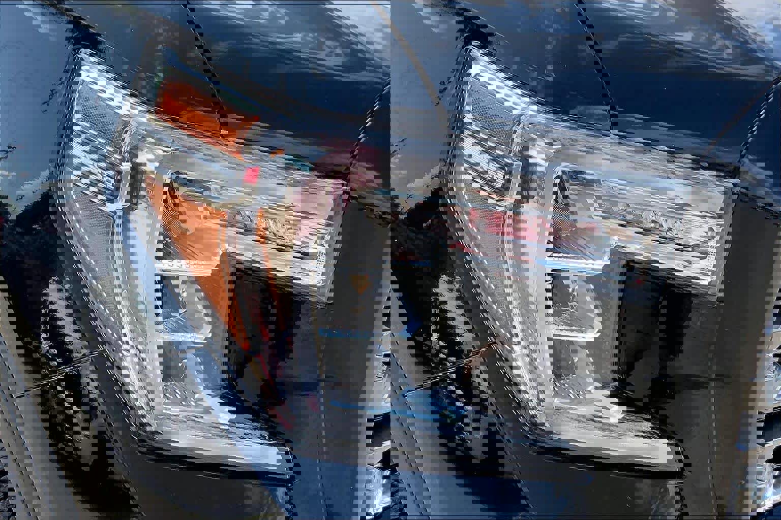 Used 2019 GMC Sierra 1500 AT4 w/ AT4 Premium Package image 28