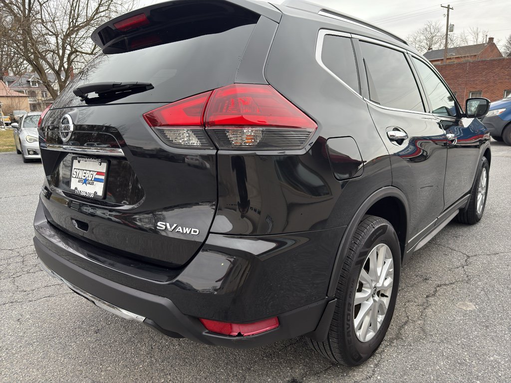 Used 2018 Nissan Rogue SV AWD/4WD image 5